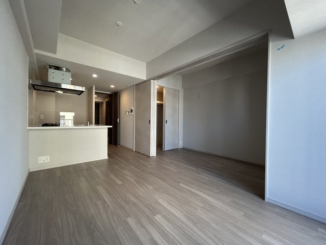 S-RESIDENCE神戸みなと元町aloの居間写真