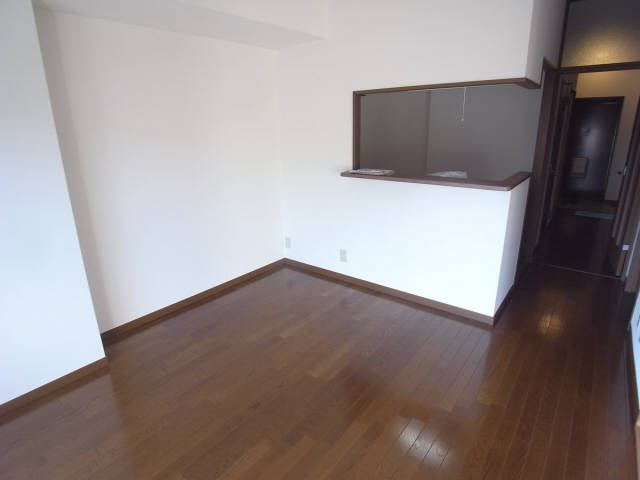 IVY HEIGHTSの居間写真
