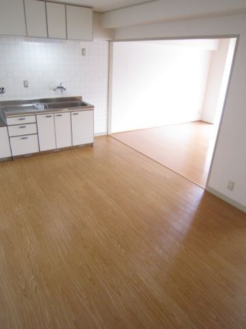 リベラ西芦屋の居間写真