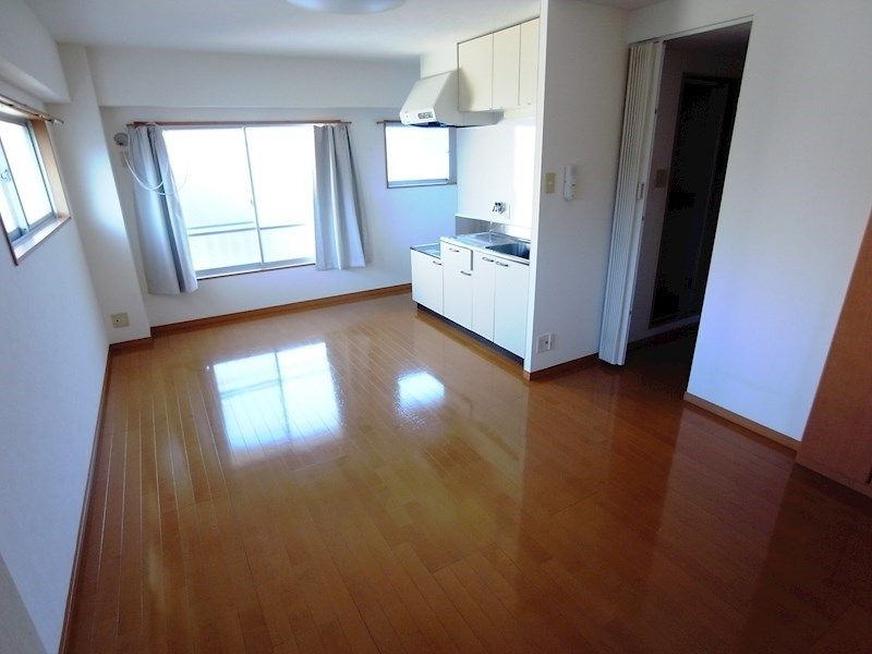 マンション芦屋の里の居間写真