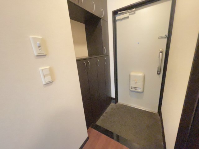シャトーパルモア阪急六甲の玄関写真