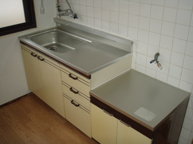 川崎マンションのキッチン写真
