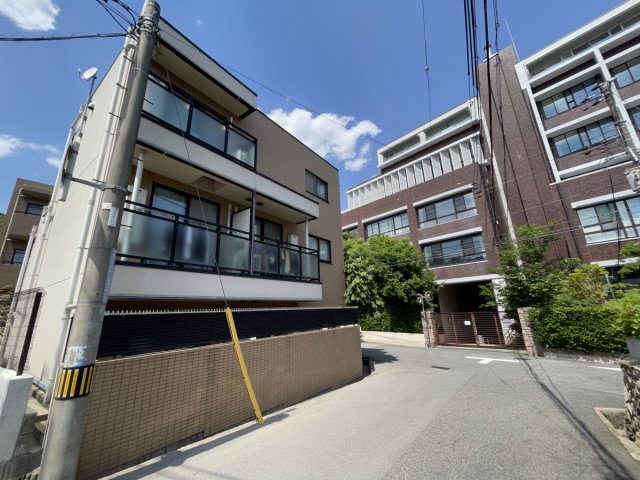 グランツ岡本の外観写真