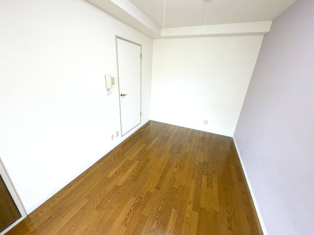 レジデンス六甲IIIの居間写真