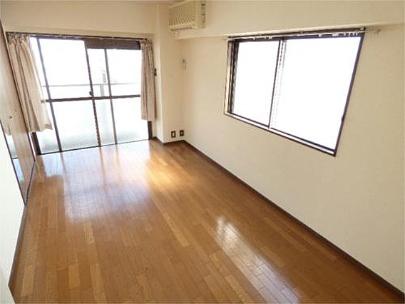 オアシス岡本の内装写真