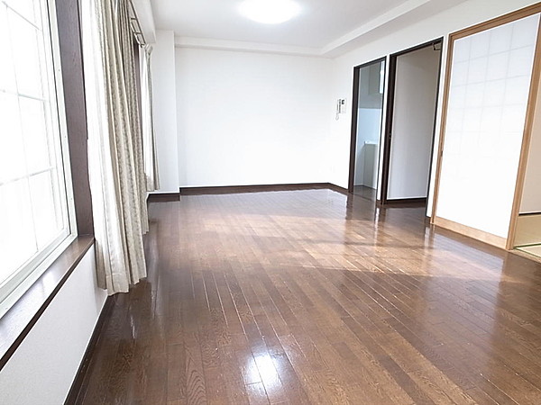 フュゲハウスの居間写真