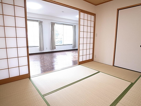 フュゲハウスの居間写真