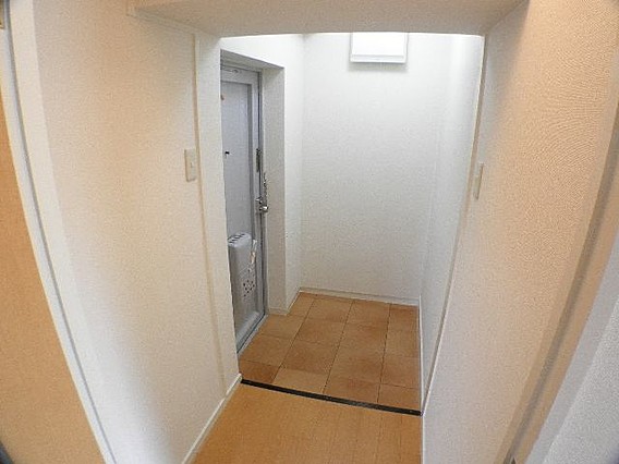 西芦屋グリーンハウスの玄関写真