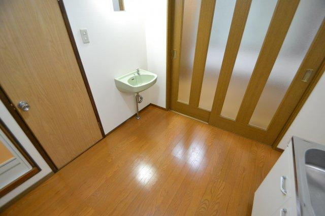 光栄ビルの居間写真
