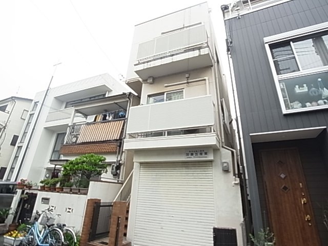 中野マンションの外観写真