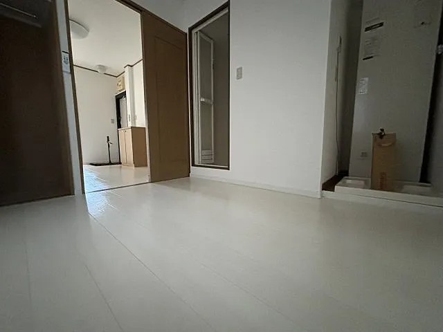 中野マンションの居間写真