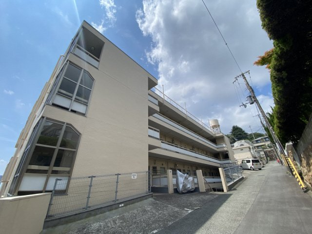 ビバリーヒルの外観写真