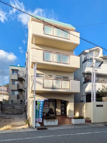 ニューライフ岡本の外観写真