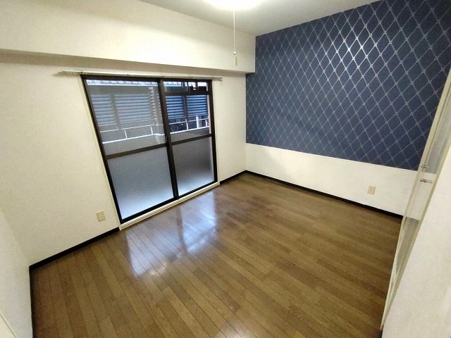 東灘パークランド中町の居間写真
