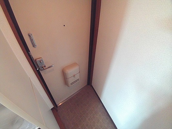 セイリン御影の玄関写真