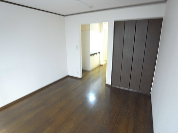パセオ西芦屋の居間写真