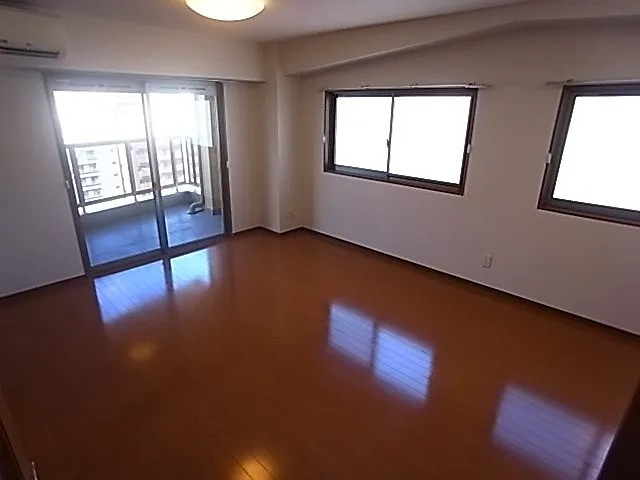 アドモリモト元町の居間写真