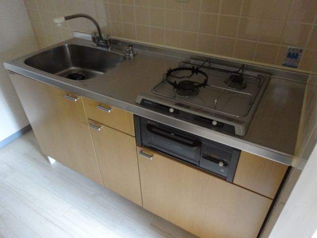 アクエルド諏訪山のキッチン写真