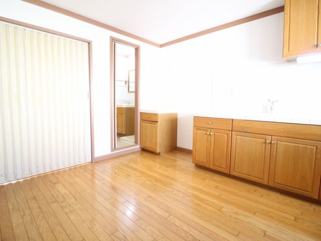 シャレー北青木の居間写真