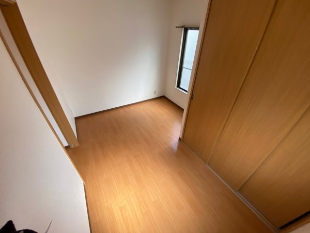 プチ・シャトーあけぼのの居間写真