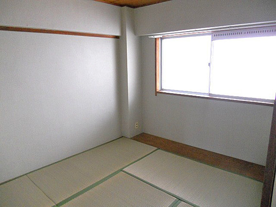 六甲篠原マンションの内装写真