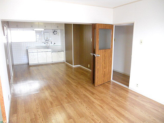 六甲篠原マンションの居間写真