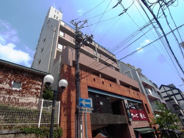 富士産業ビルの外観写真
