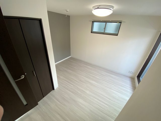 ワコーレヴィータ六甲道 NORTHの居間写真