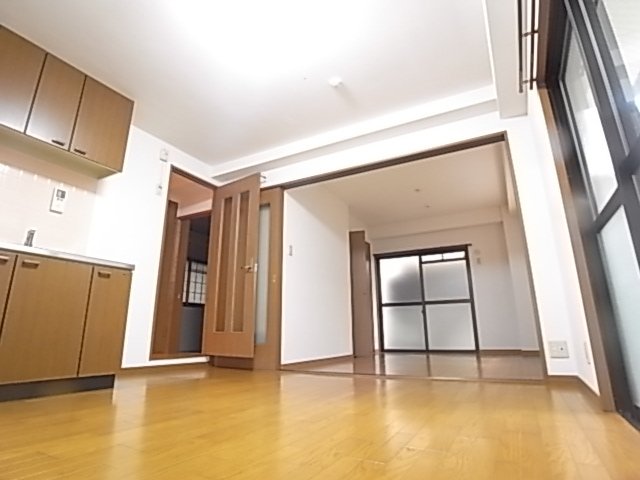 六甲ハイムの居間写真