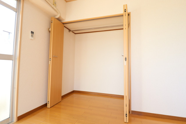 田中マンションの玄関写真
