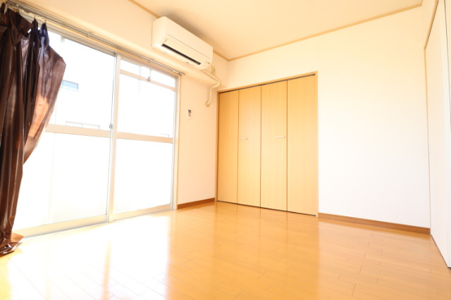 田中マンションの居間写真