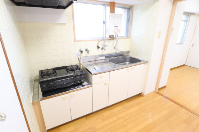 田中マンションのキッチン写真