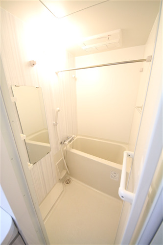 S-RESIDENCE新大阪WESTの風呂写真