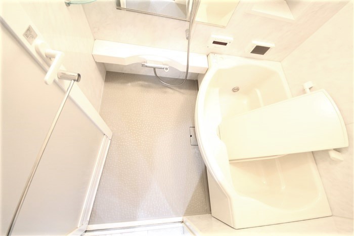 リーガル京町掘の風呂写真