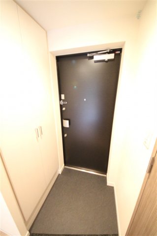プレサンス上町台クレストの玄関写真