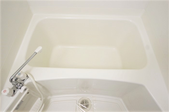 コンチネンタル難波東の風呂写真