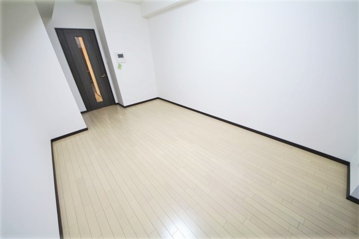 ディナスティ松屋町IIの内装写真