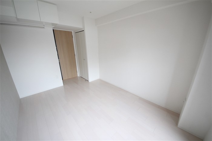 SERENITE本町refletの内装写真