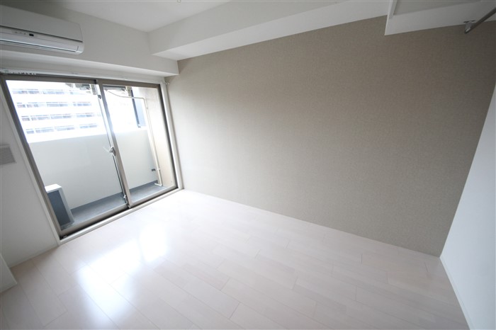 SERENITE本町refletの内装写真