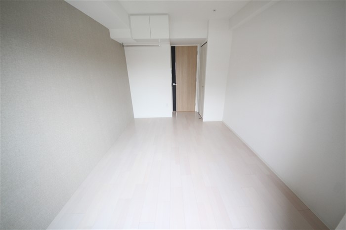 SERENITE本町refletの内装写真