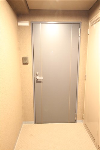 シティライフ新大阪の玄関写真
