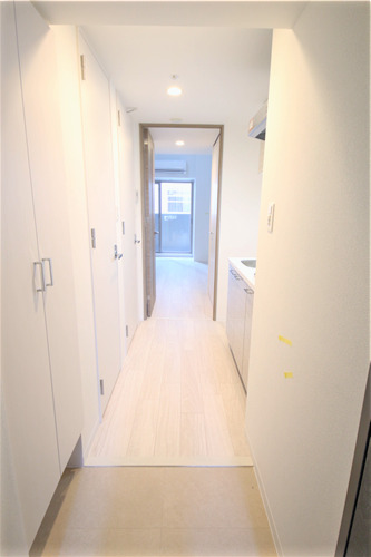 エスリード大阪上本町グリーズの玄関写真