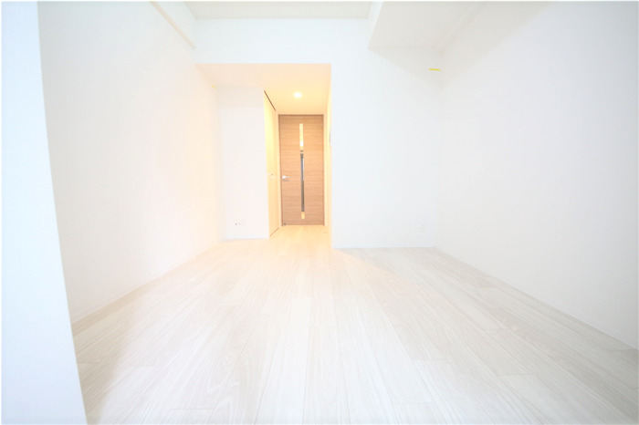 エスリード大阪上本町グリーズの居間写真