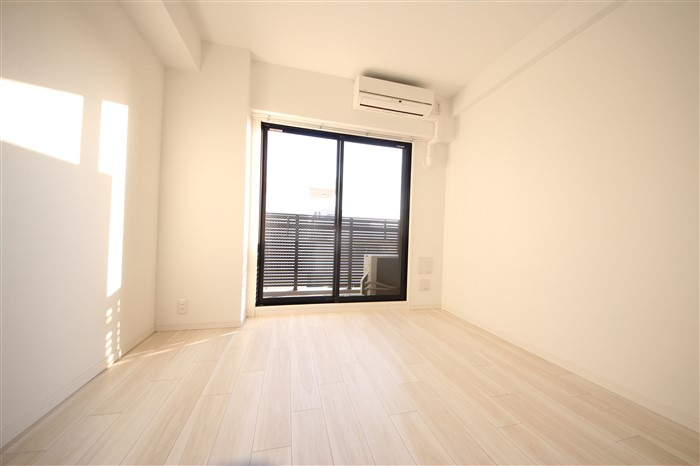 S-RESIDENCE南堀江の居間写真