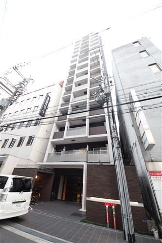 プレサンスNEO心斎橋の外観写真