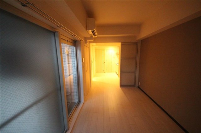 プレサンスNEO心斎橋の内装写真