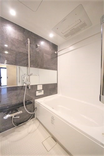 SK RESIDENCES SHINSAIBASHIの風呂写真