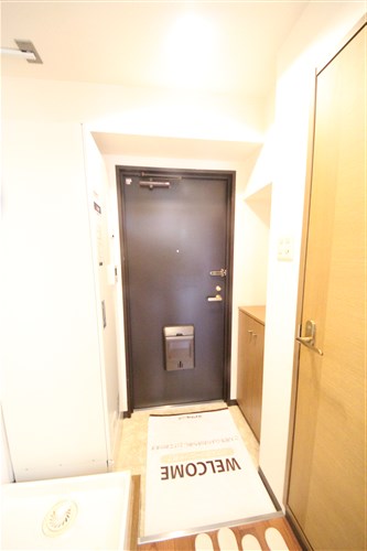 オレンジコート西心斎橋の玄関写真