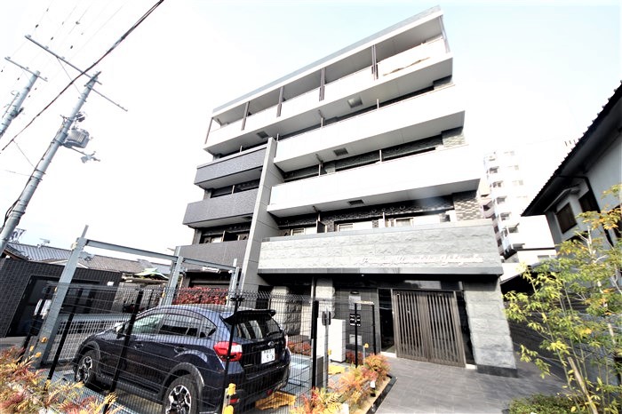 プレサンス上町台夕陽丘の外観写真