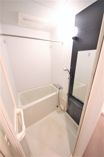 エスリード松屋町SOUTHの風呂写真